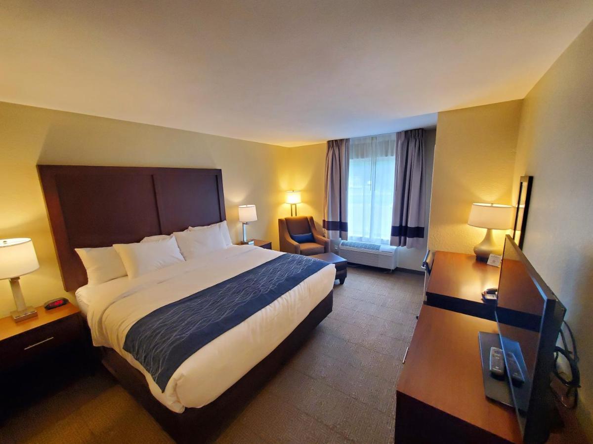 Comfort Inn&Suites Munising Eksteriør bilde